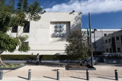 Baja recaudación tributaria